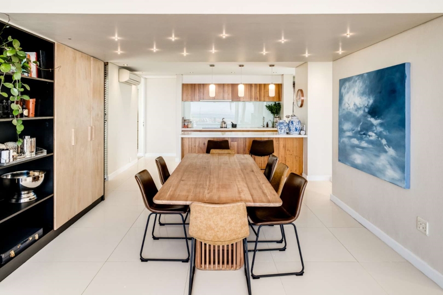 3 Bedroom Property for Sale in Green Point Western Cape